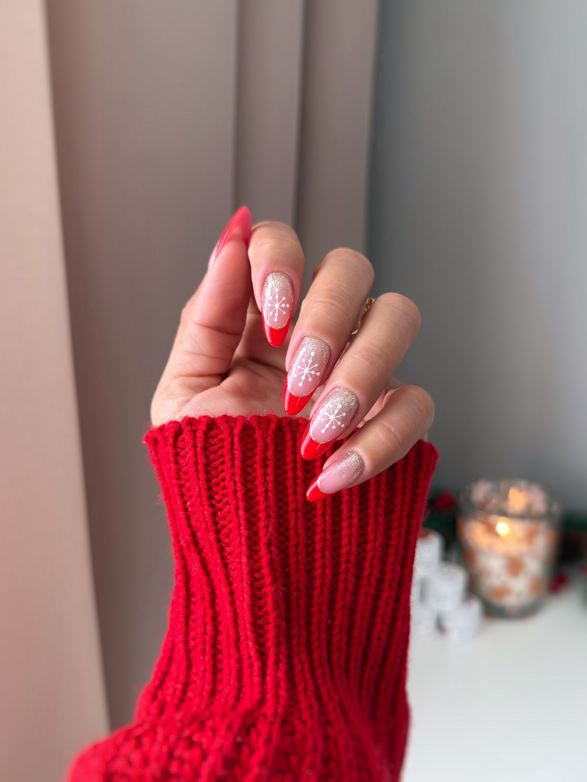 Маникюр на декабрь 2026: тренды месяца и идеи дизайна