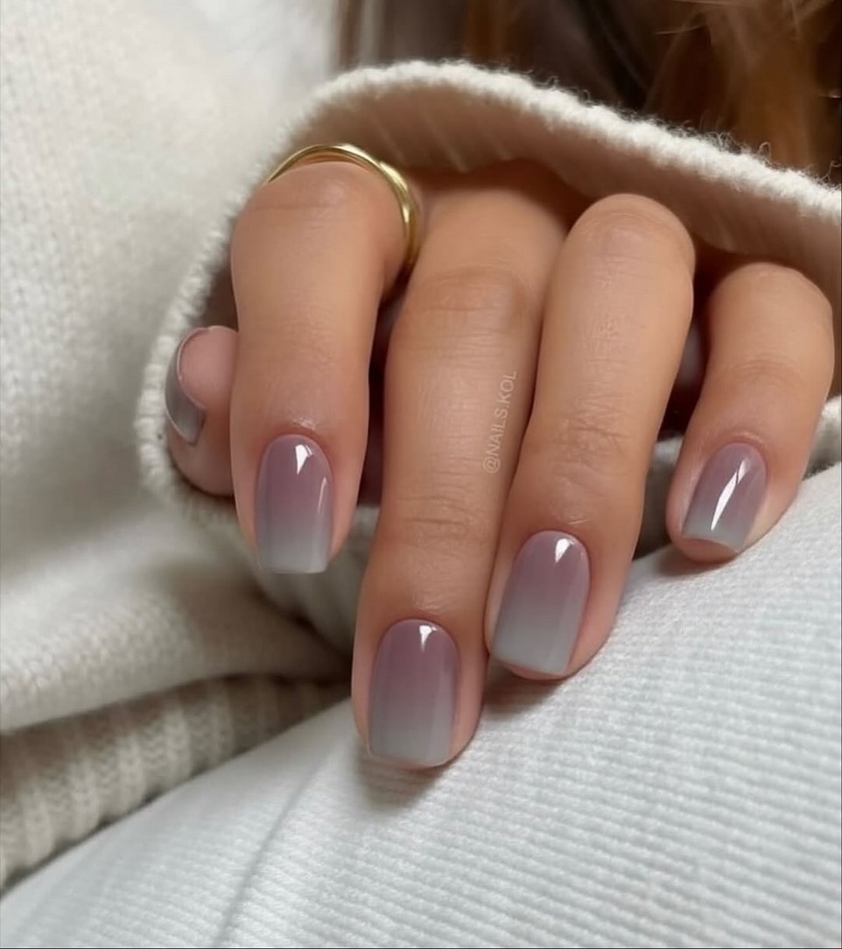 Маникюр на декабрь 2026: тренды месяца и идеи дизайна