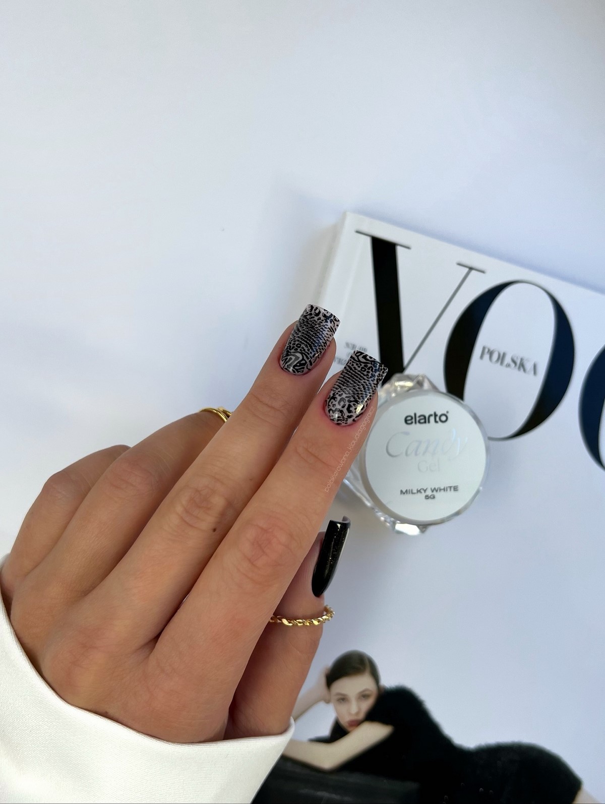 Маникюр на декабрь 2026: тренды месяца и идеи дизайна