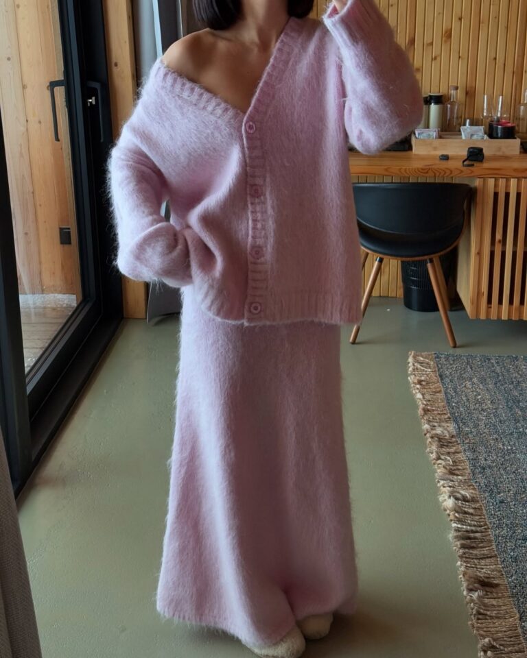 Модные цвета зимы 2025-2026, которые стоит носить уже сейчас