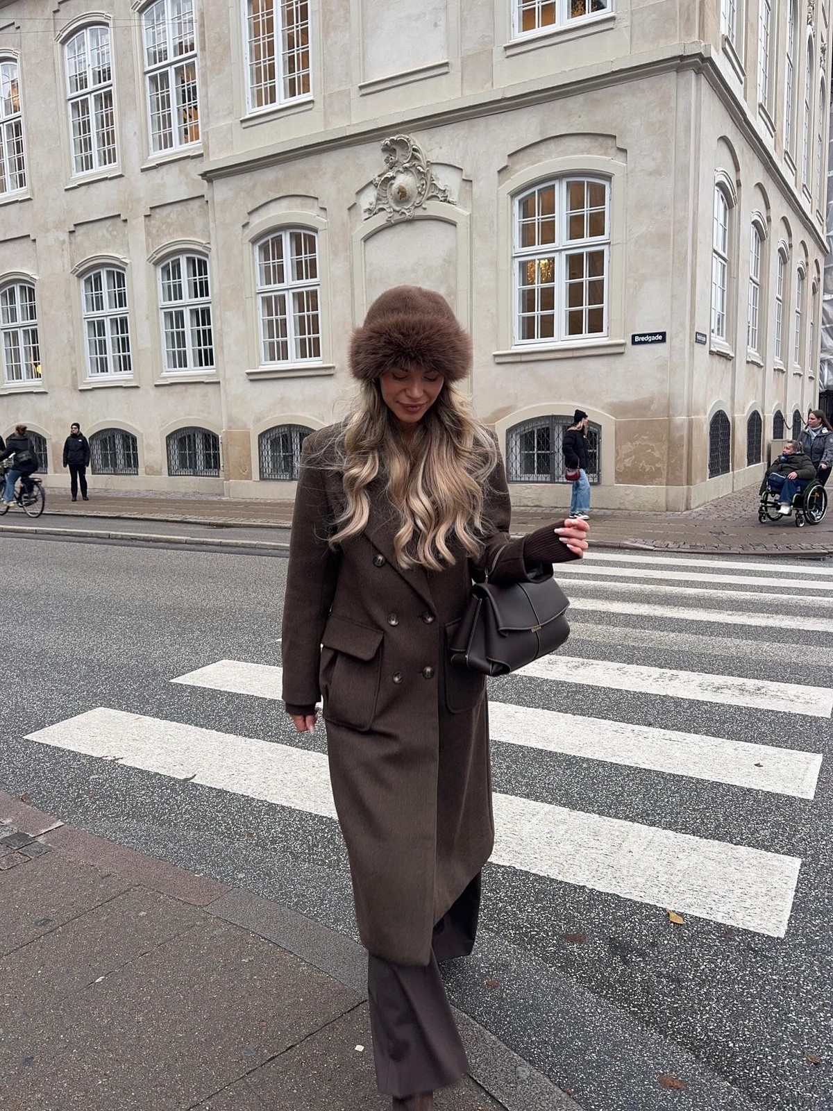 Меховая шапка: самый горячий тренд зимы 2026-2027