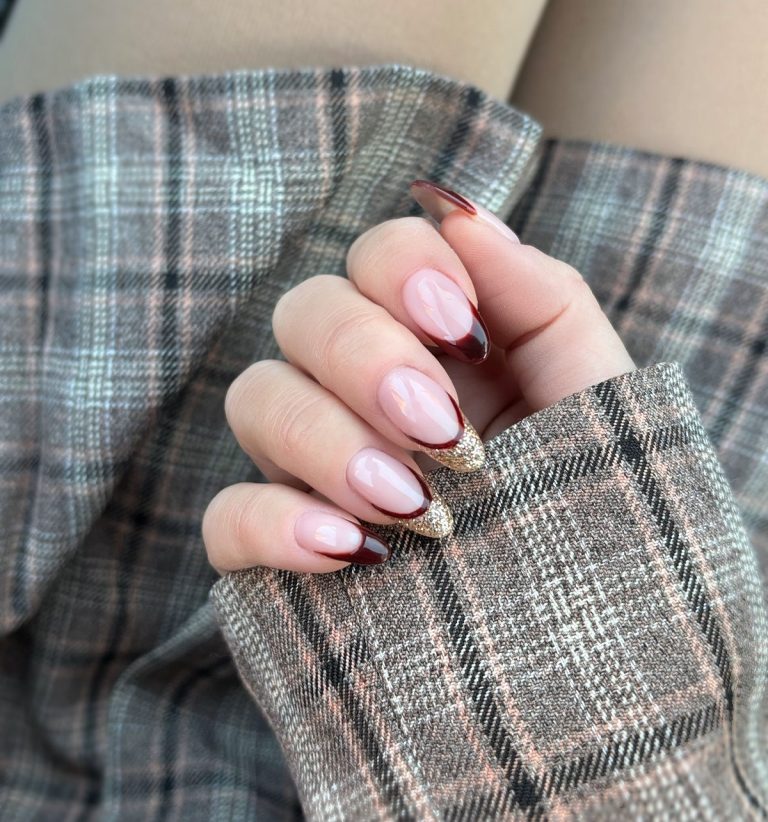 Идеи френч-маникюра на зиму 2026 с модным характером