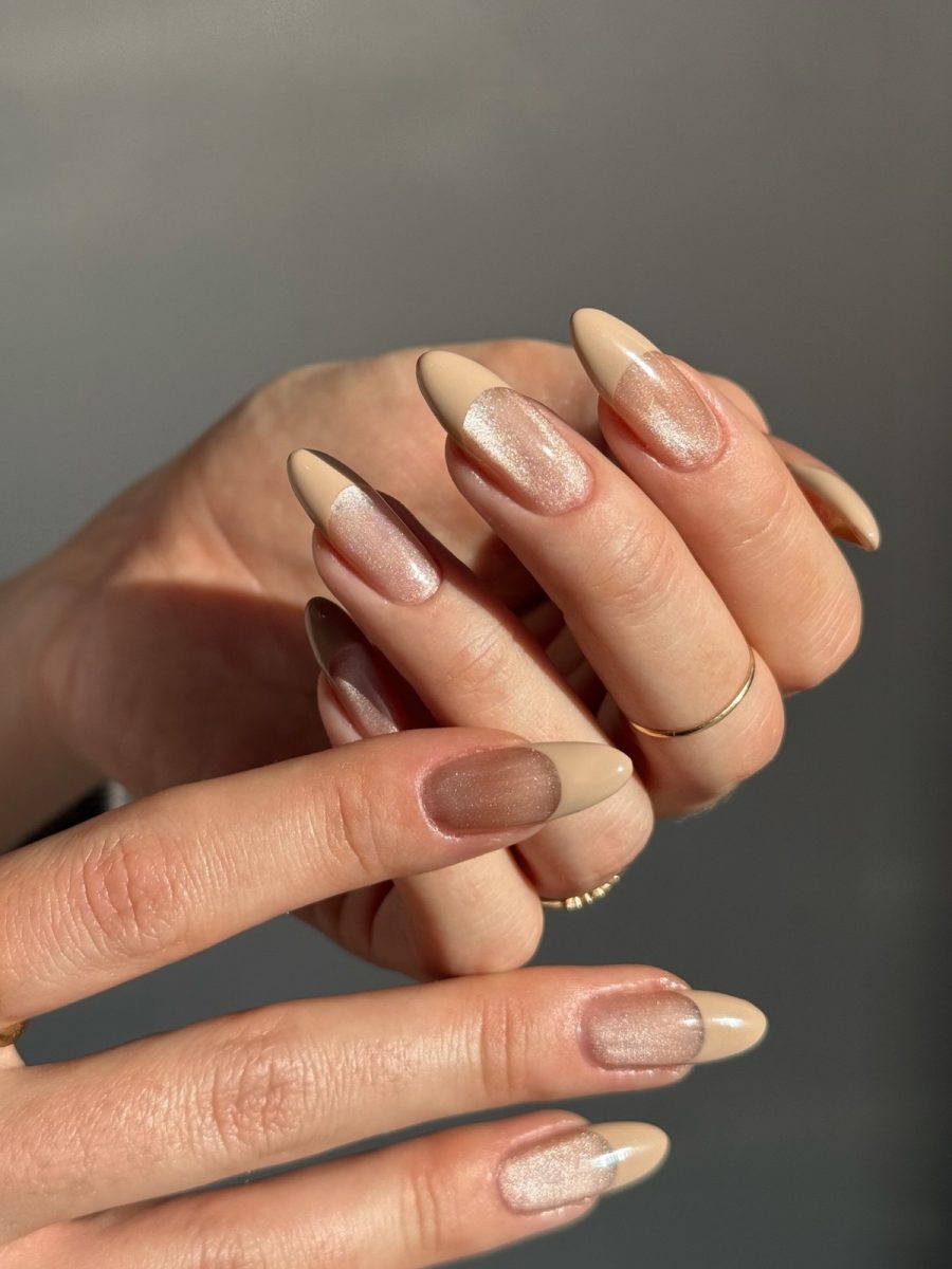 Кошачий глаз на зиму 2026: 5 идей для сияющих ногтей