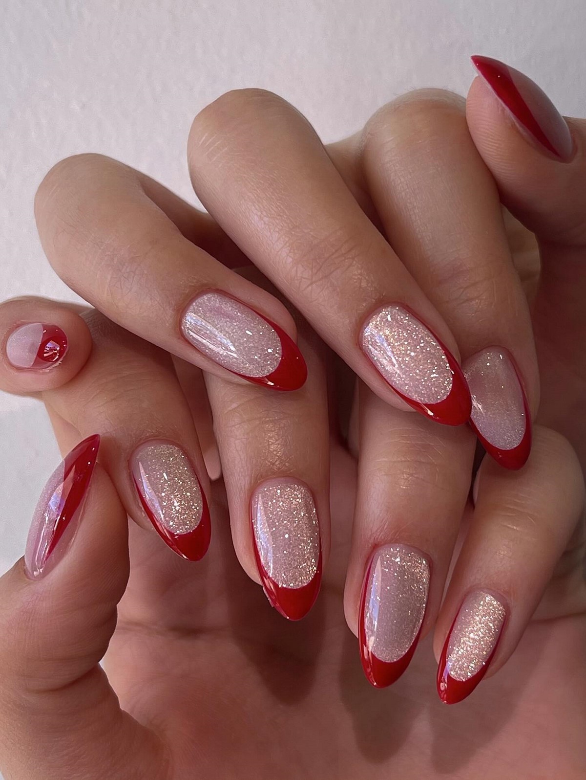 Идеи френч-маникюра на зиму 2026 с модным характером