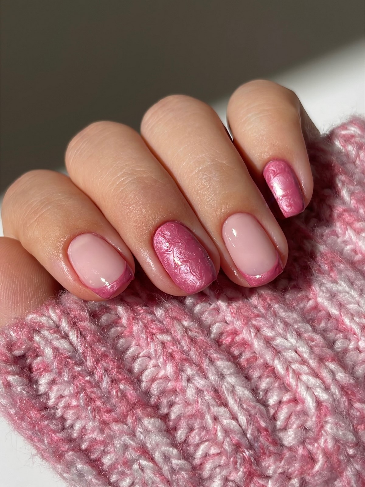 Нежные дизайны ногтей на февраль 2026, которые влюбляют