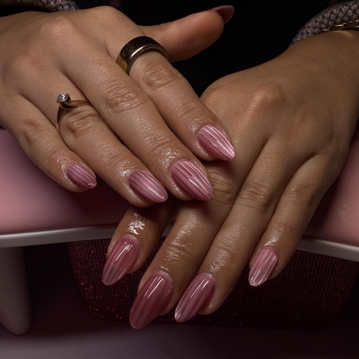 Glass Nails и эффект рифленого стекла – хит февраля 2026