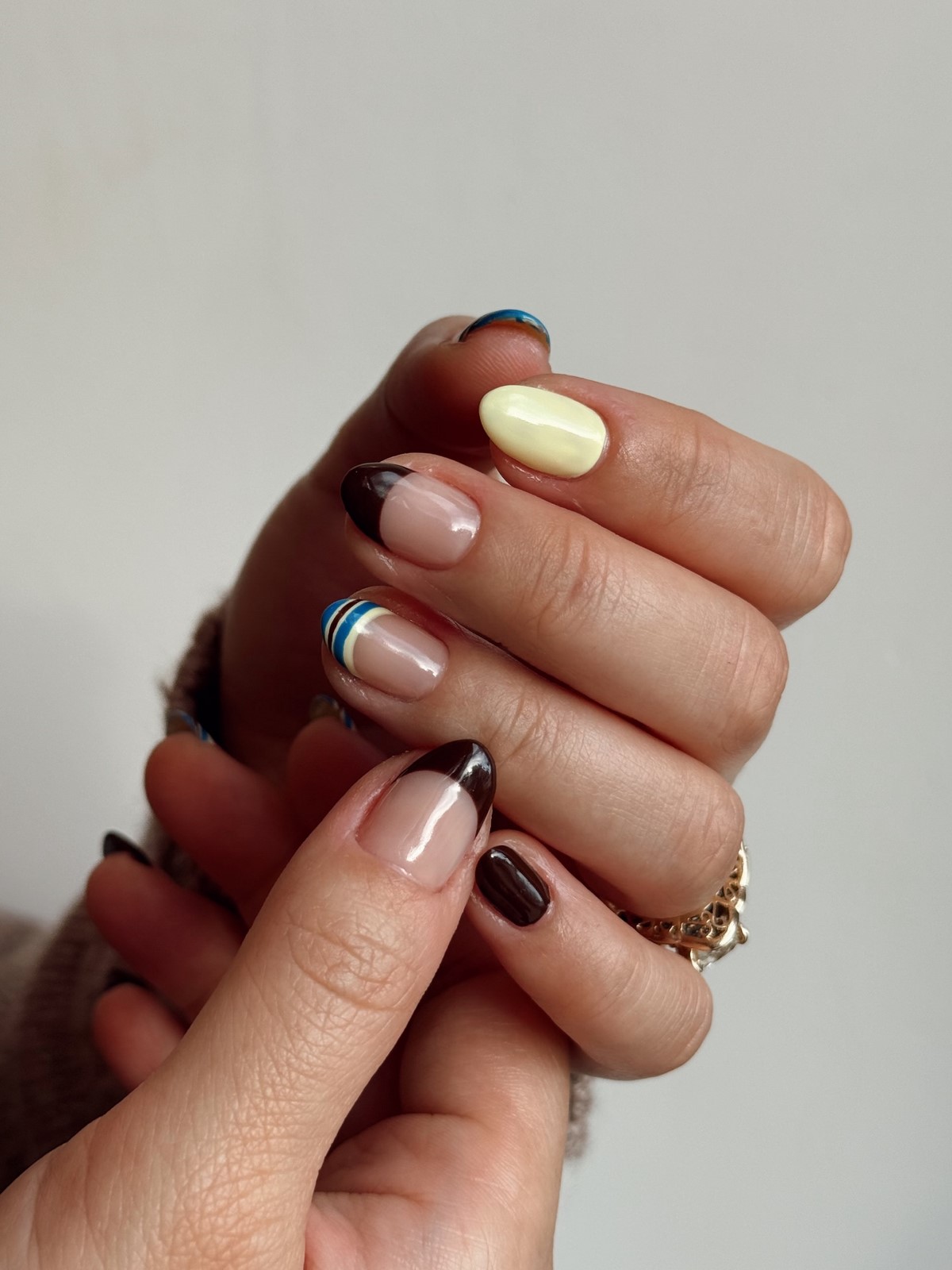 Почему френч снова выбирают те, кто чувствует стиль