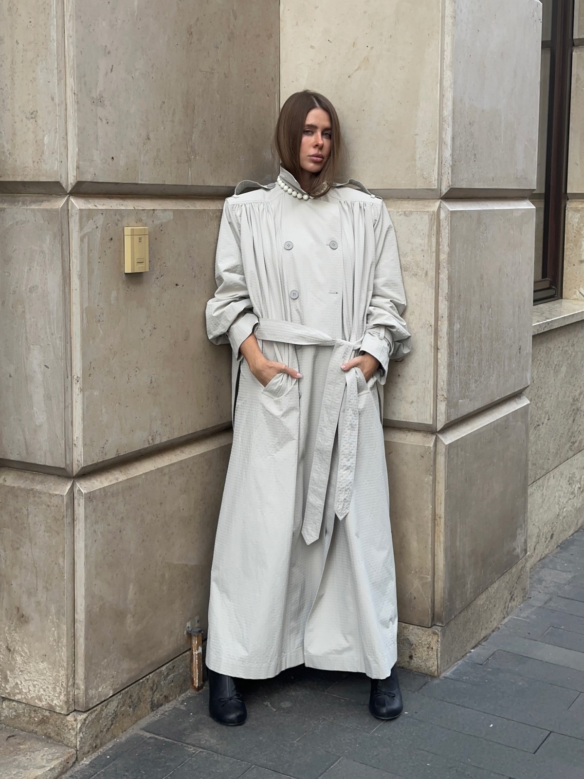 Модная верхняя одежда на весну 2026: что носят сейчас