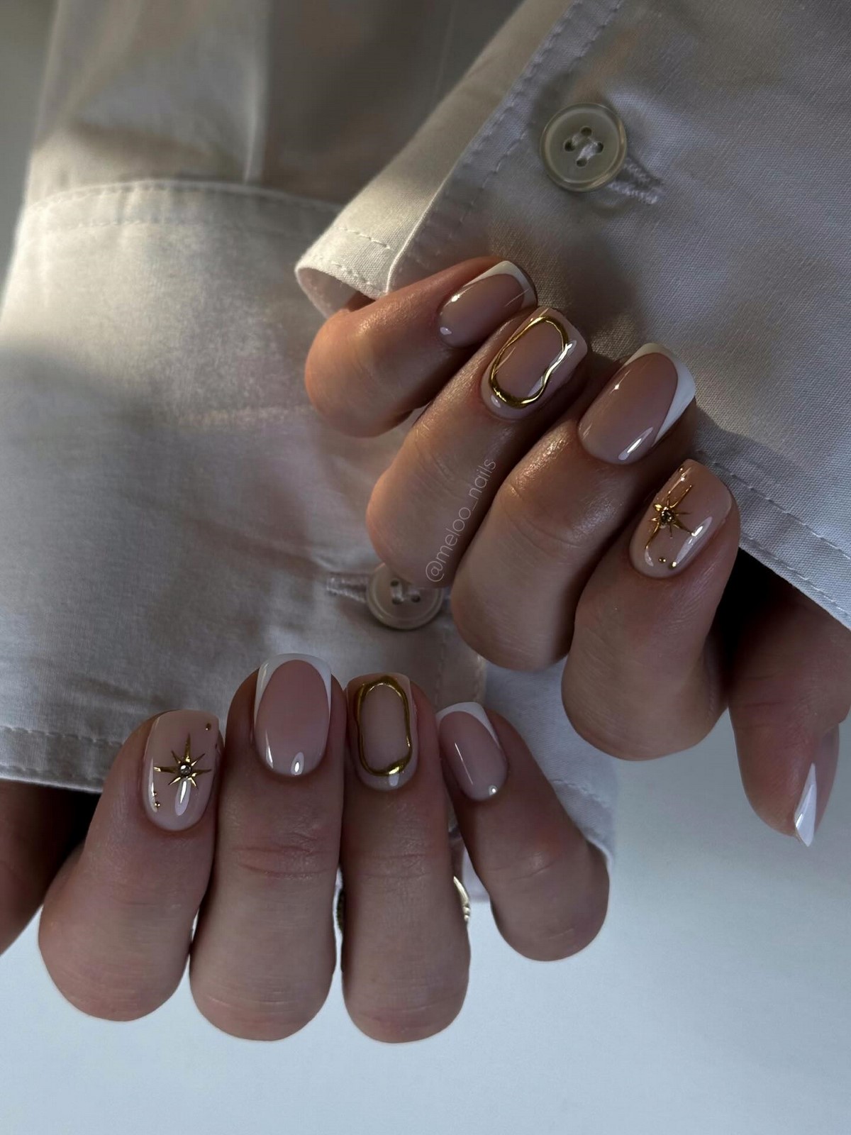 Идеальный белый френч зимой 2026 как символ стиля