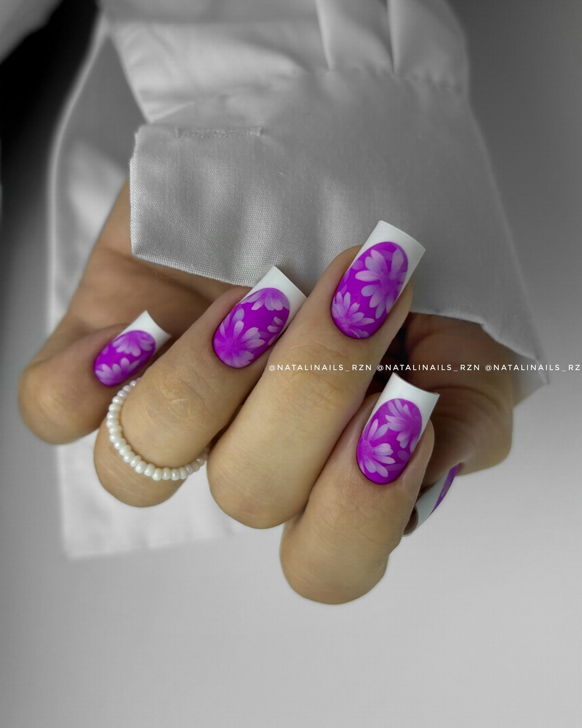 Идеальный белый френч зимой 2026 как символ стиля