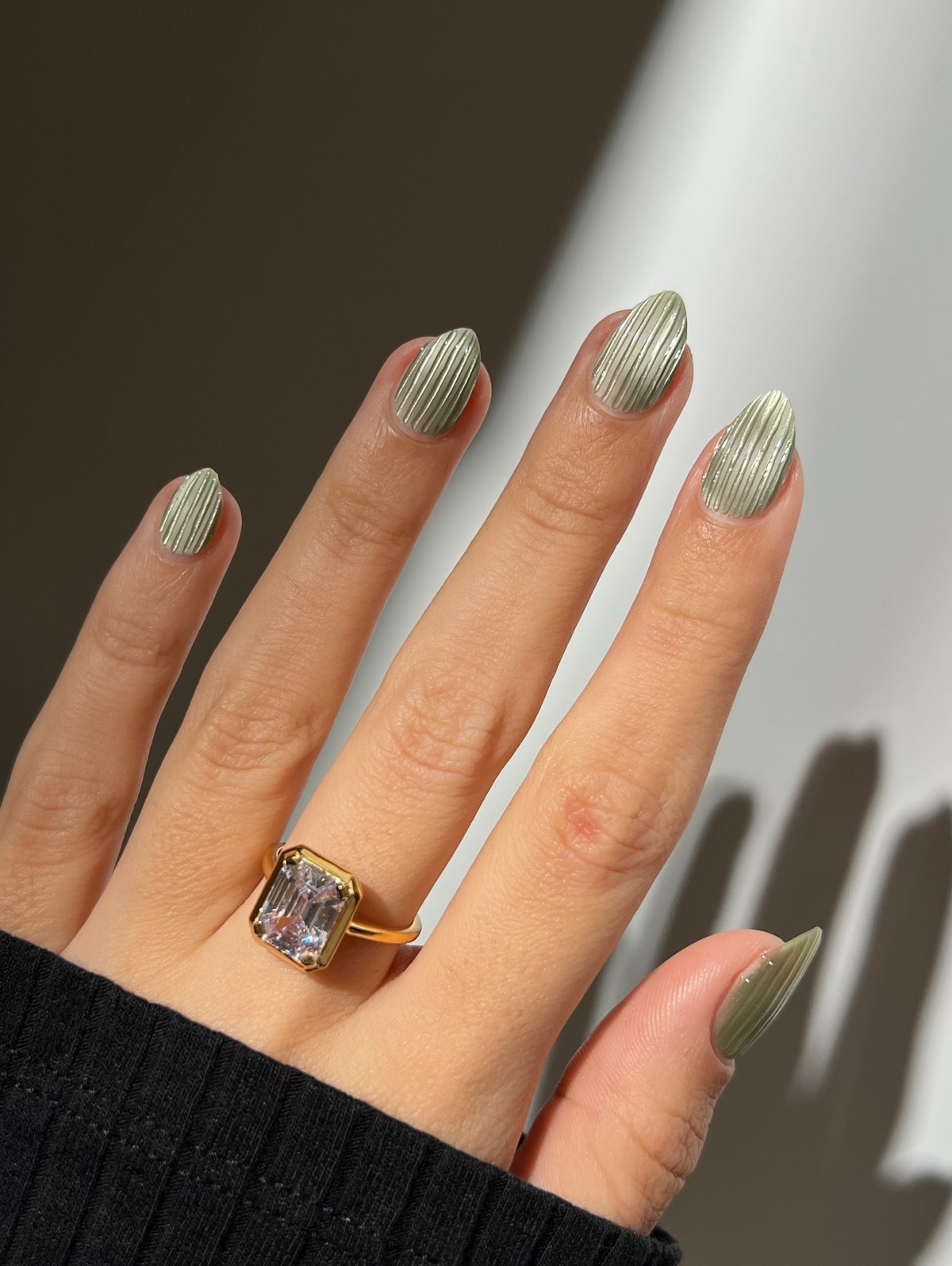 Glass Nails и эффект рифленого стекла – хит февраля 2026