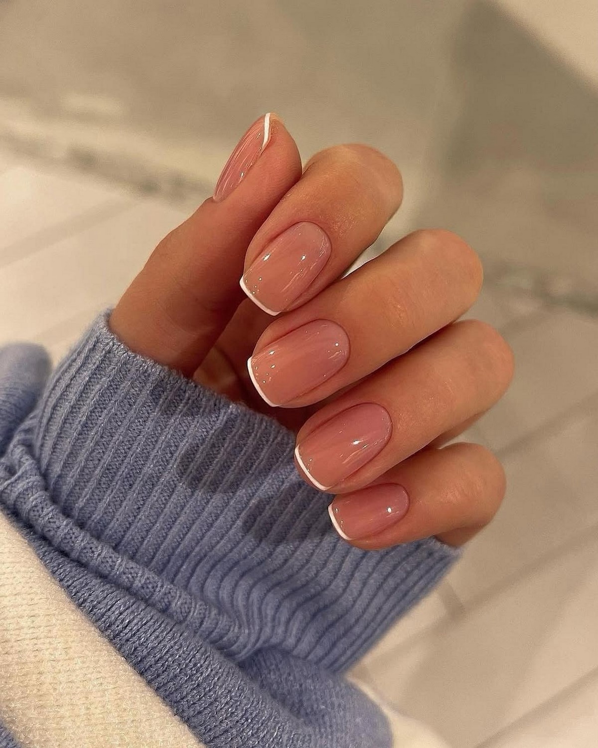 Спокойный маникюр на зиму 2026: универсальные тренды сезона