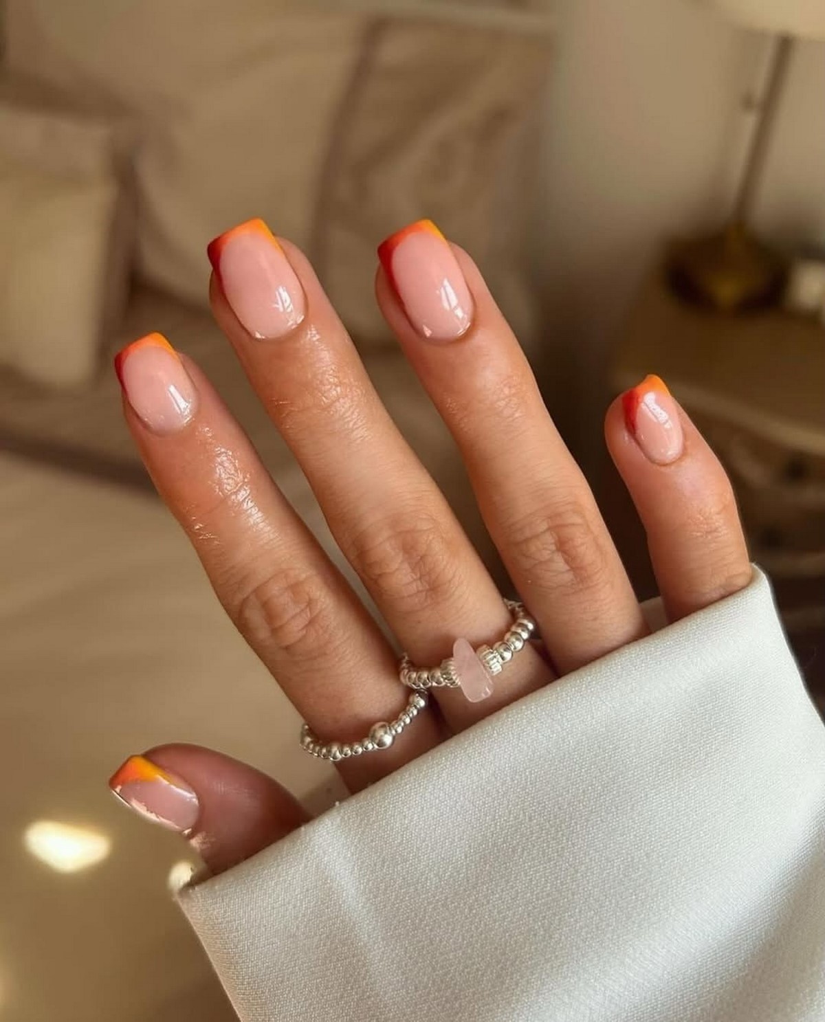 Спокойный маникюр на зиму 2026: универсальные тренды сезона