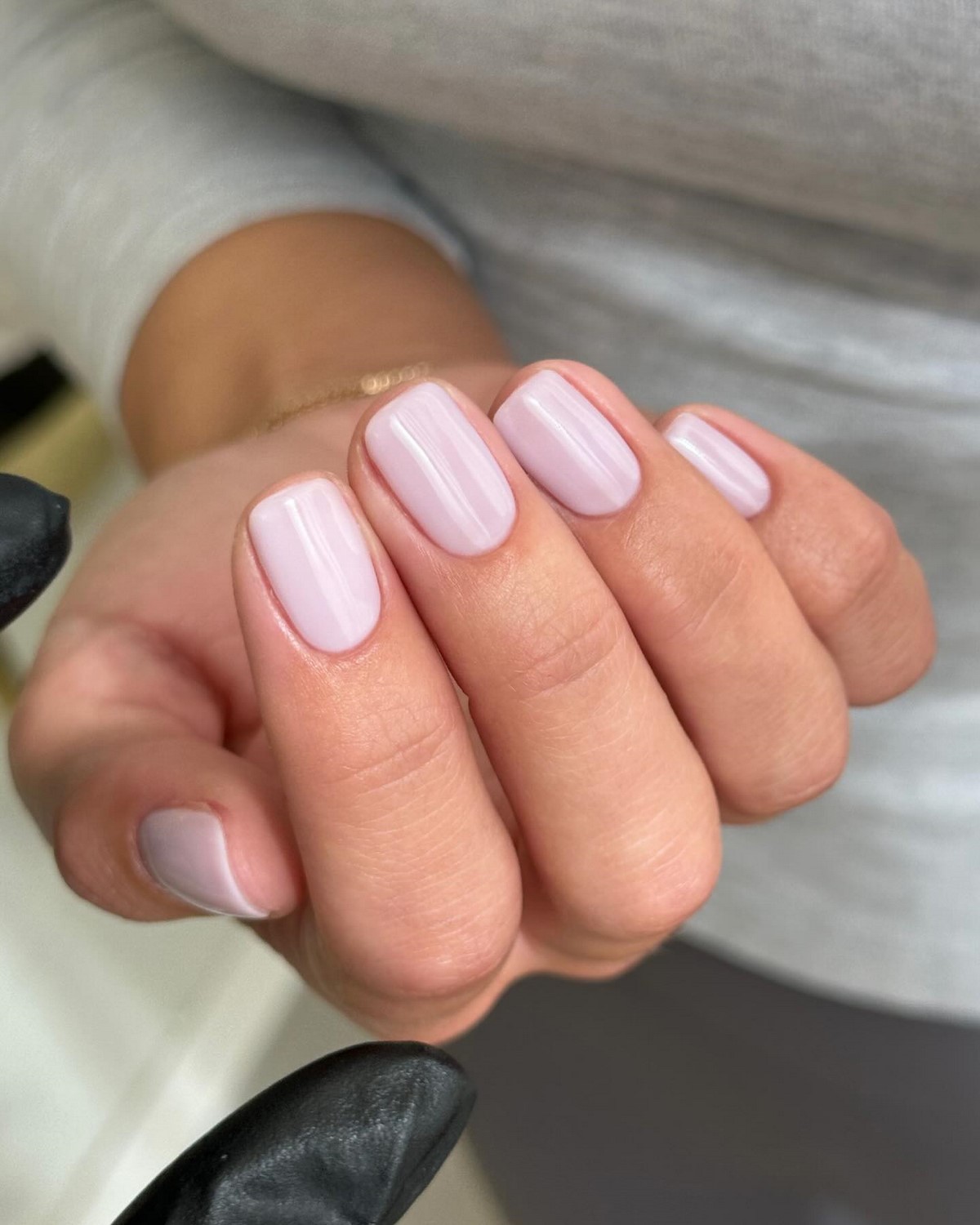 ΠΠΎΡΠ΅ΠΌΡ ΠΌΠ°Π½ΠΈΠΊΡΡ Π΄Π΅ΡΠΆΠΈΡΡΡ ΠΌΠ΅Π½ΡΡΠ΅ Π²Π΅ΡΠ½ΠΎΠΉ ΠΈ ΡΡΠΎ Ρ ΡΡΠΈΠΌ Π΄Π΅Π»Π°ΡΡ