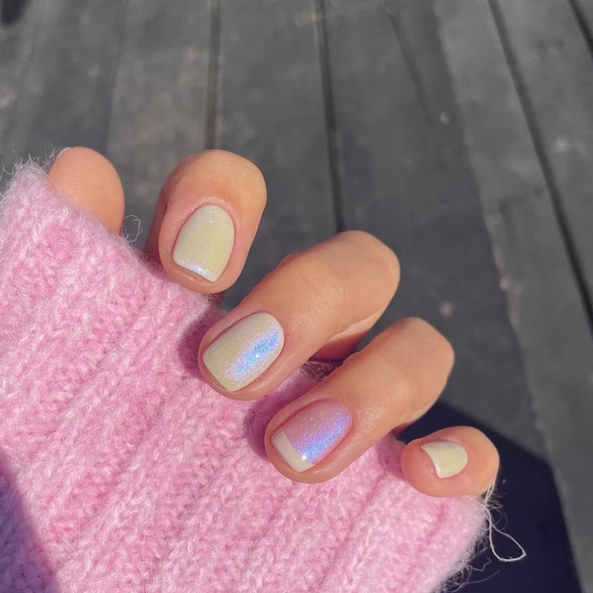 Эти оттенки идеально смотрятся на коротких ногтях