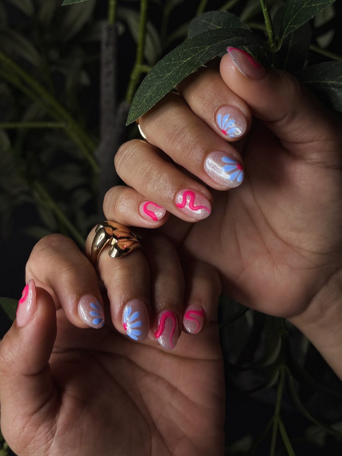 Маникюр на весну 2026: самые модные новинки сезона