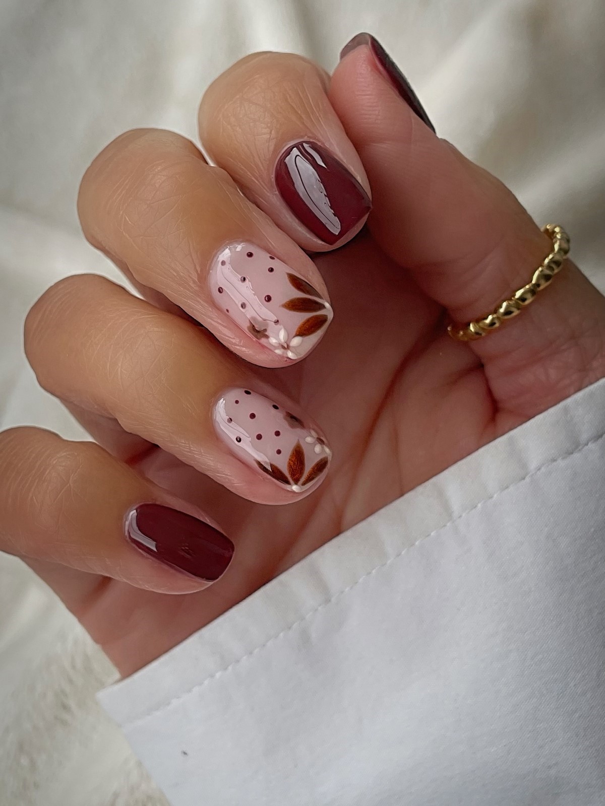 Polka Dots nails весной 2026: самый игривый тренд маникюра, который стал универсальным