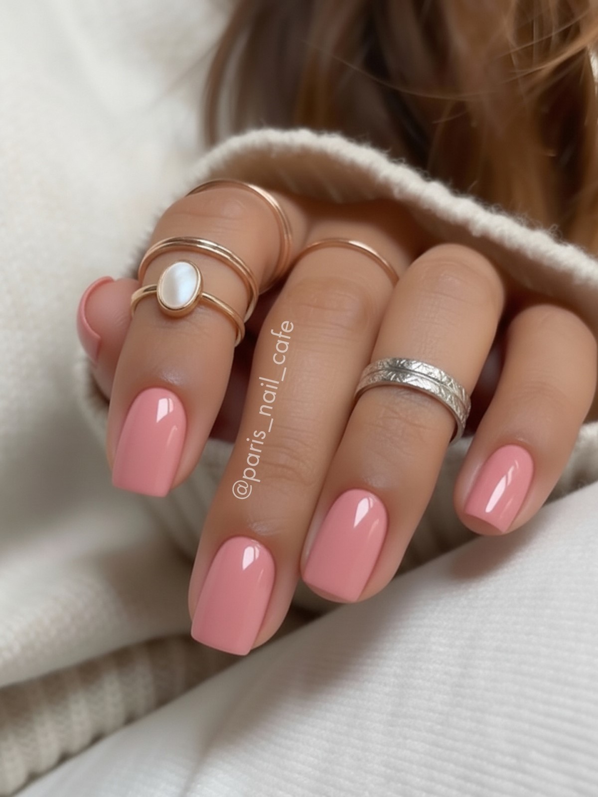 Пастельный маникюр весны 2026: красивые оттенки и дизайны