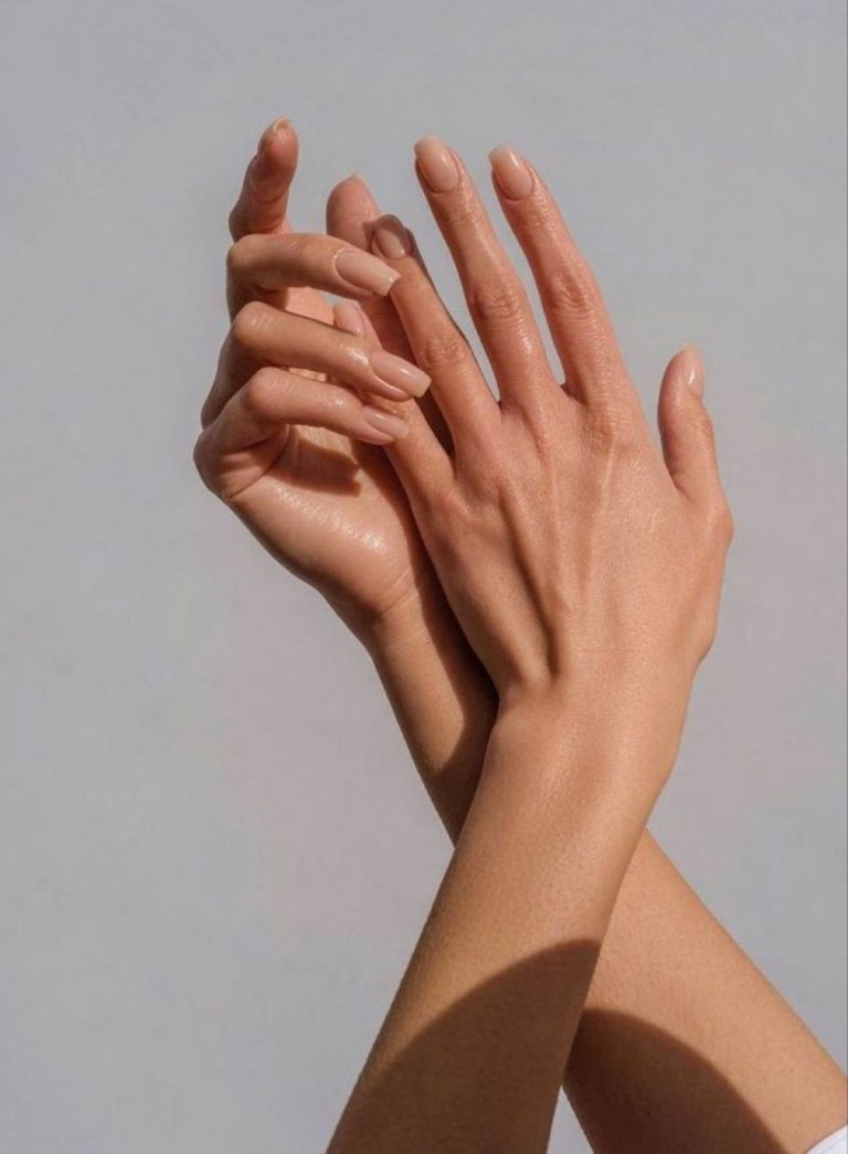 Быстрый домашний уход за руками после холодов