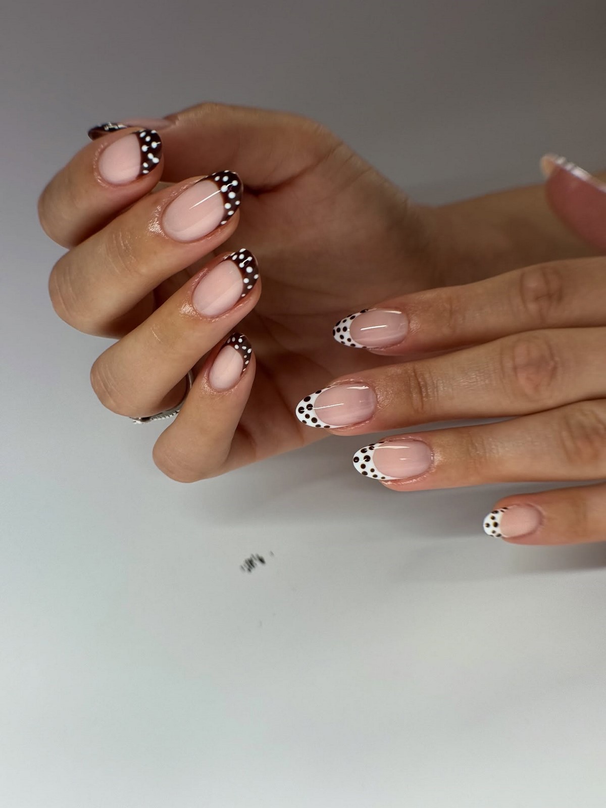 Френч весной 2026: новые аккуратные варианты