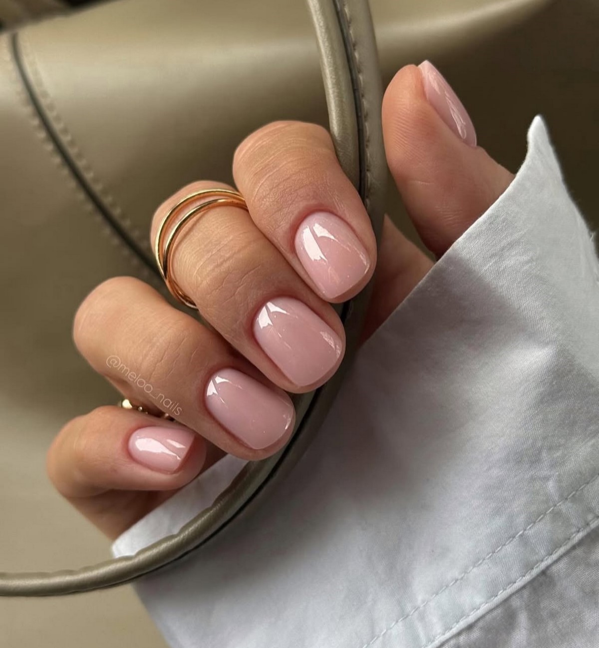 Эти весенние оттенки выглядят дороже и освежают руки