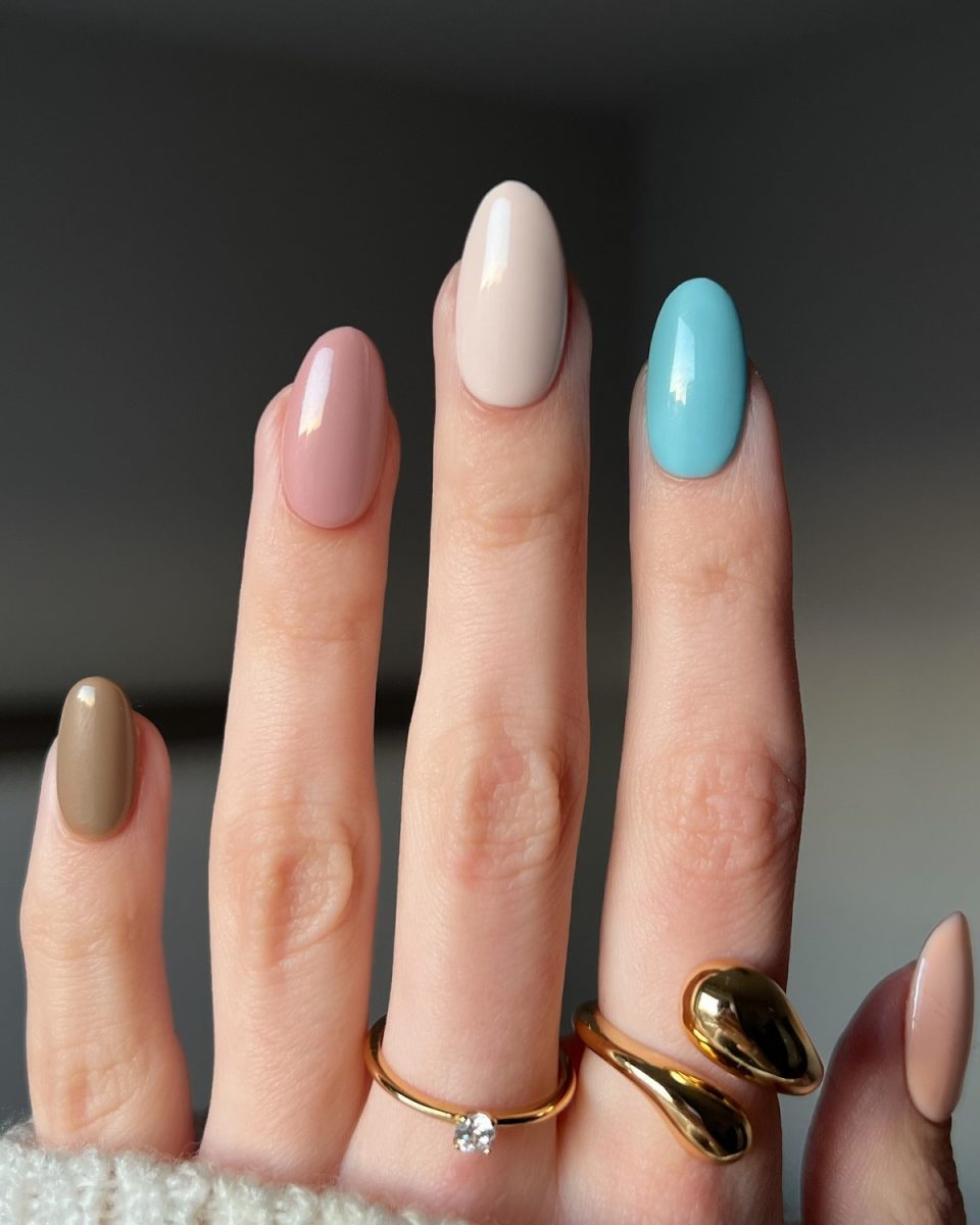 Маникюр апрель 2026: 7 оттенков, которые диктуют стиль