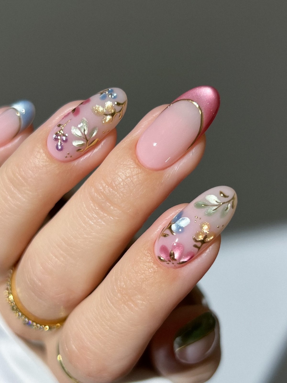 Кошачий глаз 2026: яркие оттенки вместо черного