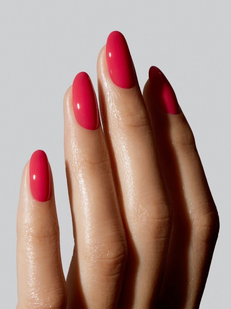 Маникюр без дизайна: главный признак дорогого образа