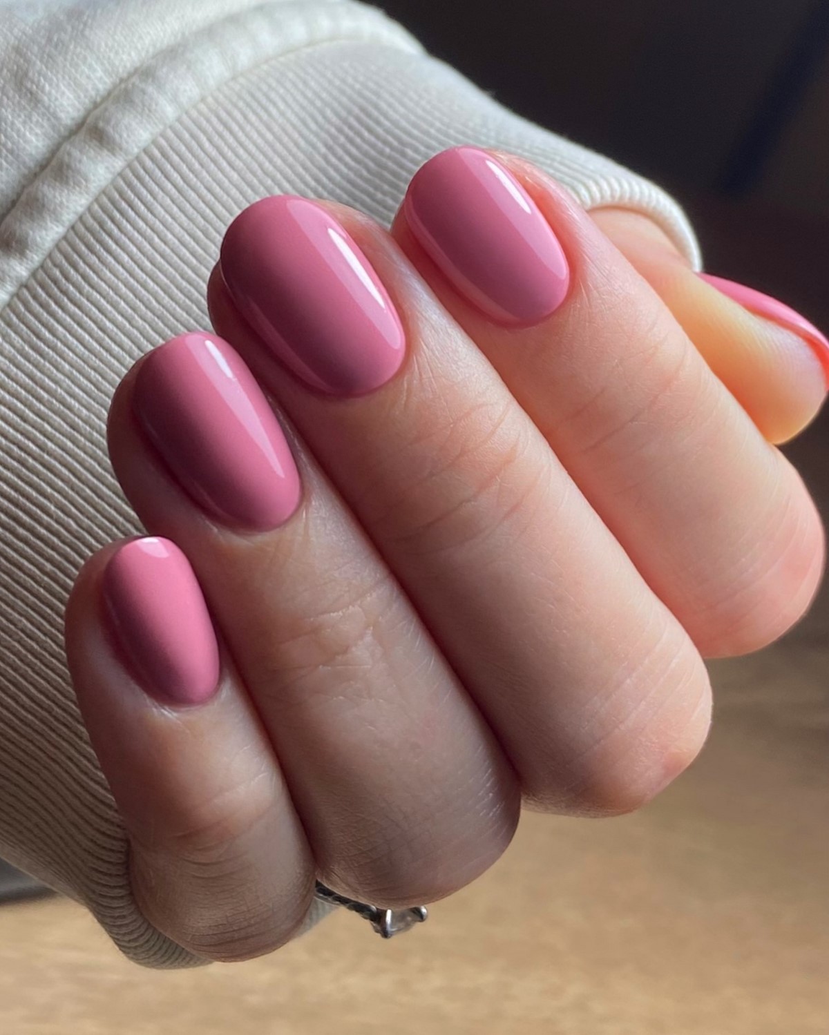 Маникюр без дизайна: главный признак дорогого образа