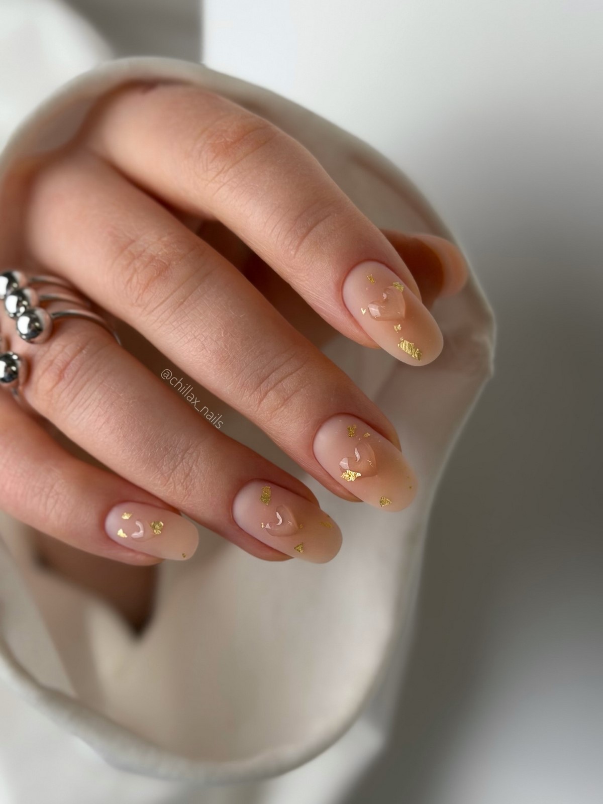 Желейный маникюр: секрет прозрачности, которая стоит дорого