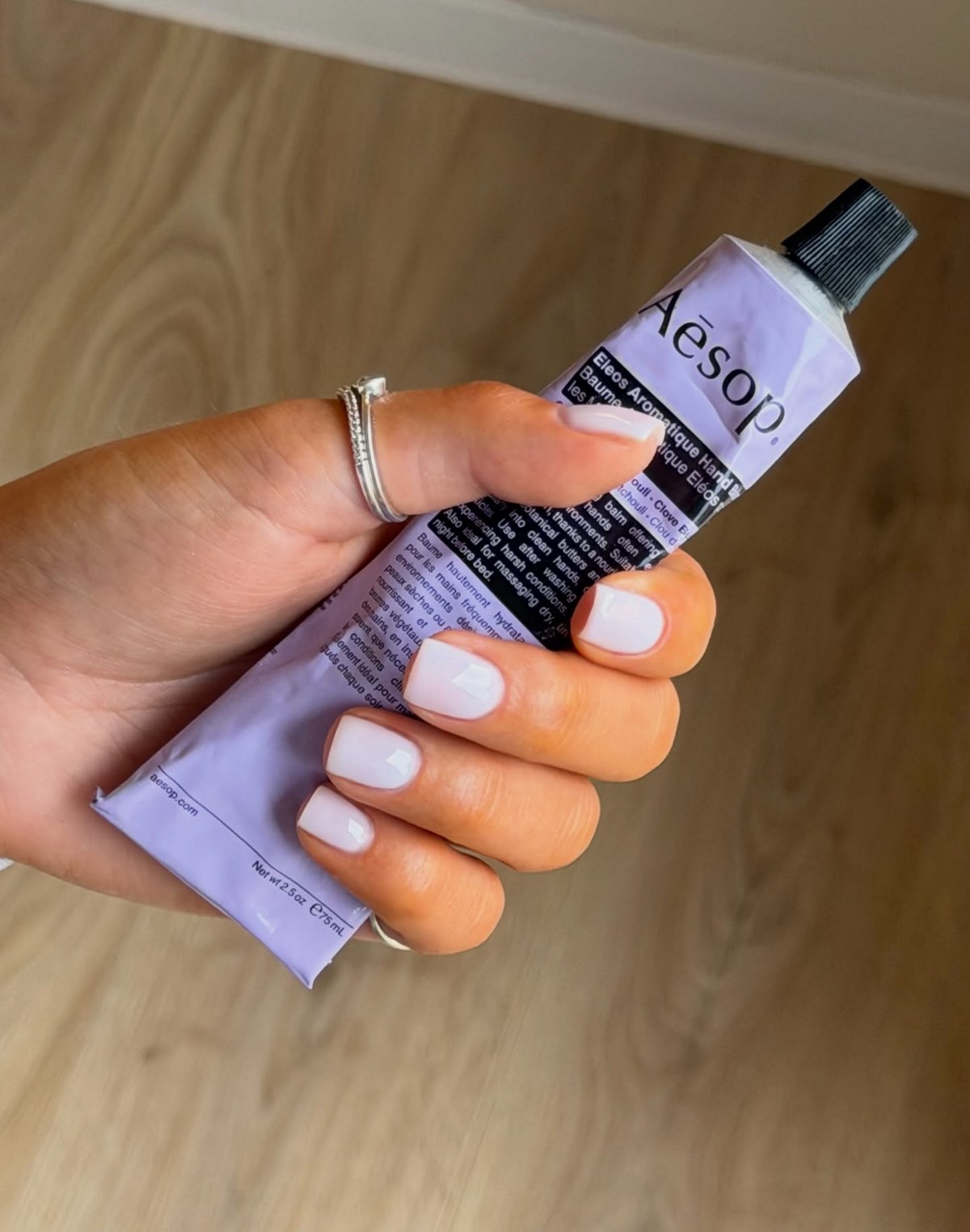 Маникюр без дизайна: главный признак дорогого образа