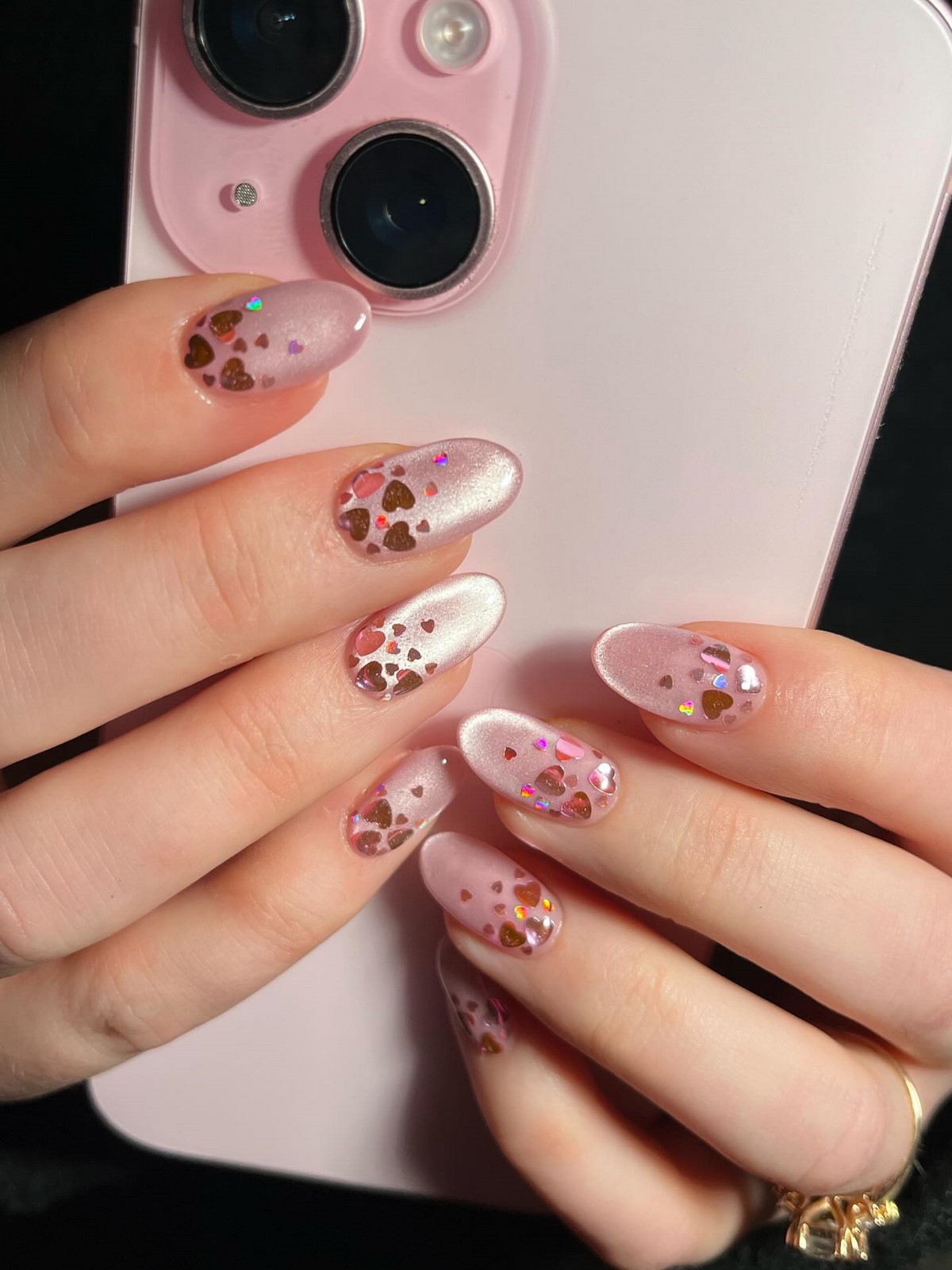 Ледяной маникюр: самый изысканный тренд этой весны