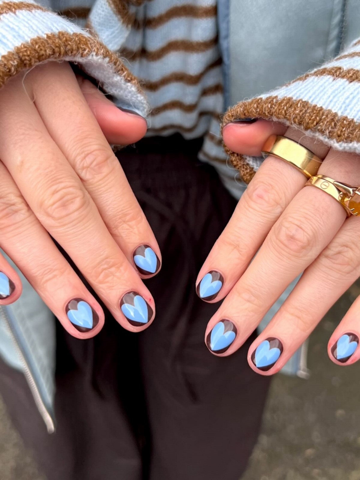 Маникюр апрель 2026: 7 оттенков, которые диктуют стиль