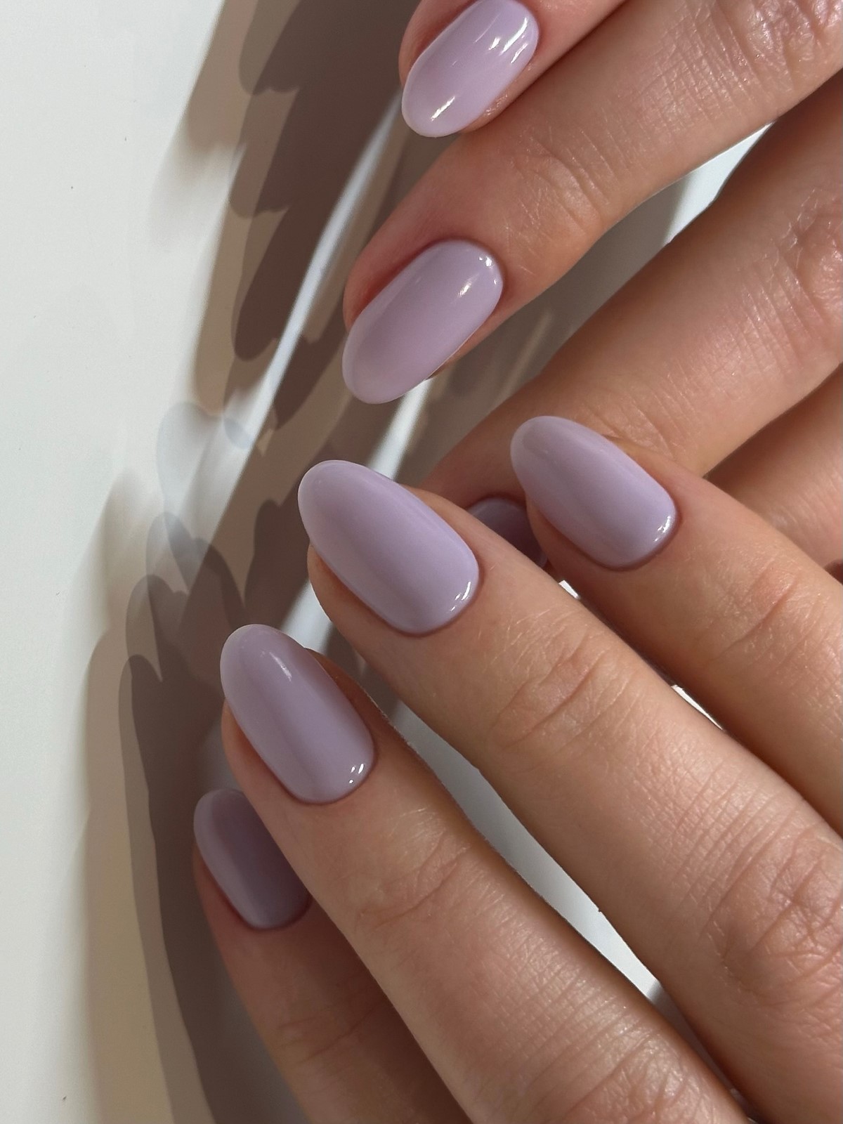 Маникюр без дизайна: главный признак дорогого образа