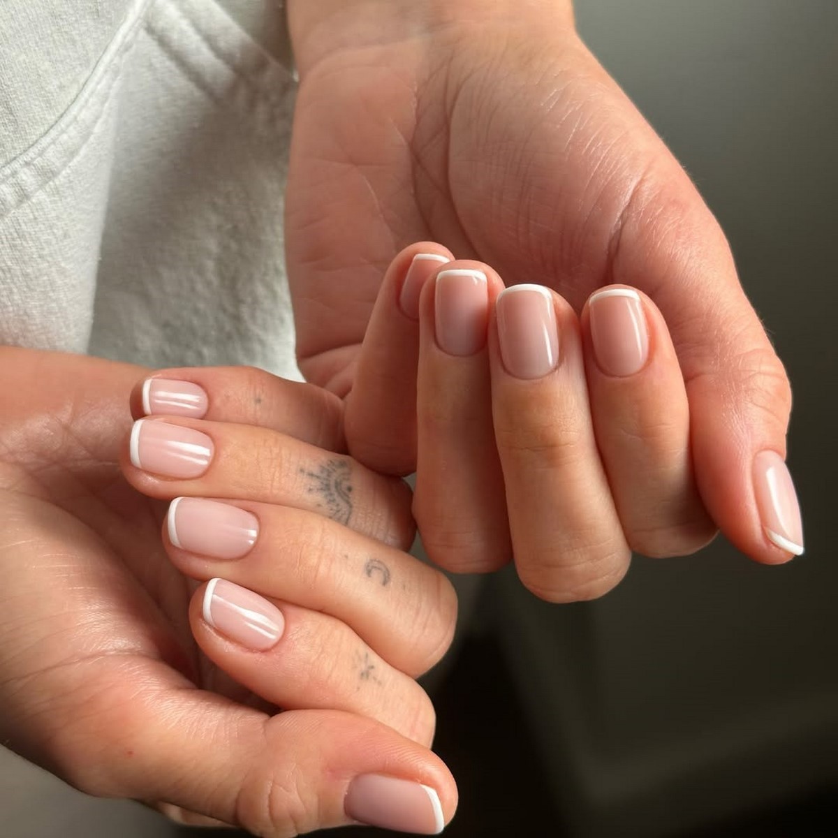 Маникюр на короткие ногти: новые формы апреля, которые меняют все