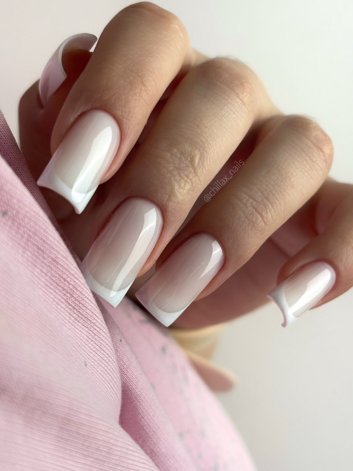 Ледяной маникюр: самый изысканный тренд этой весны