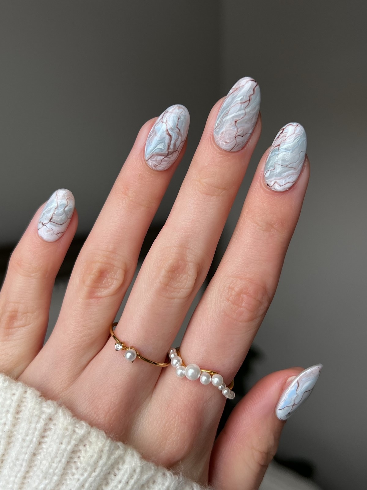 Ледяной маникюр: самый изысканный тренд этой весны