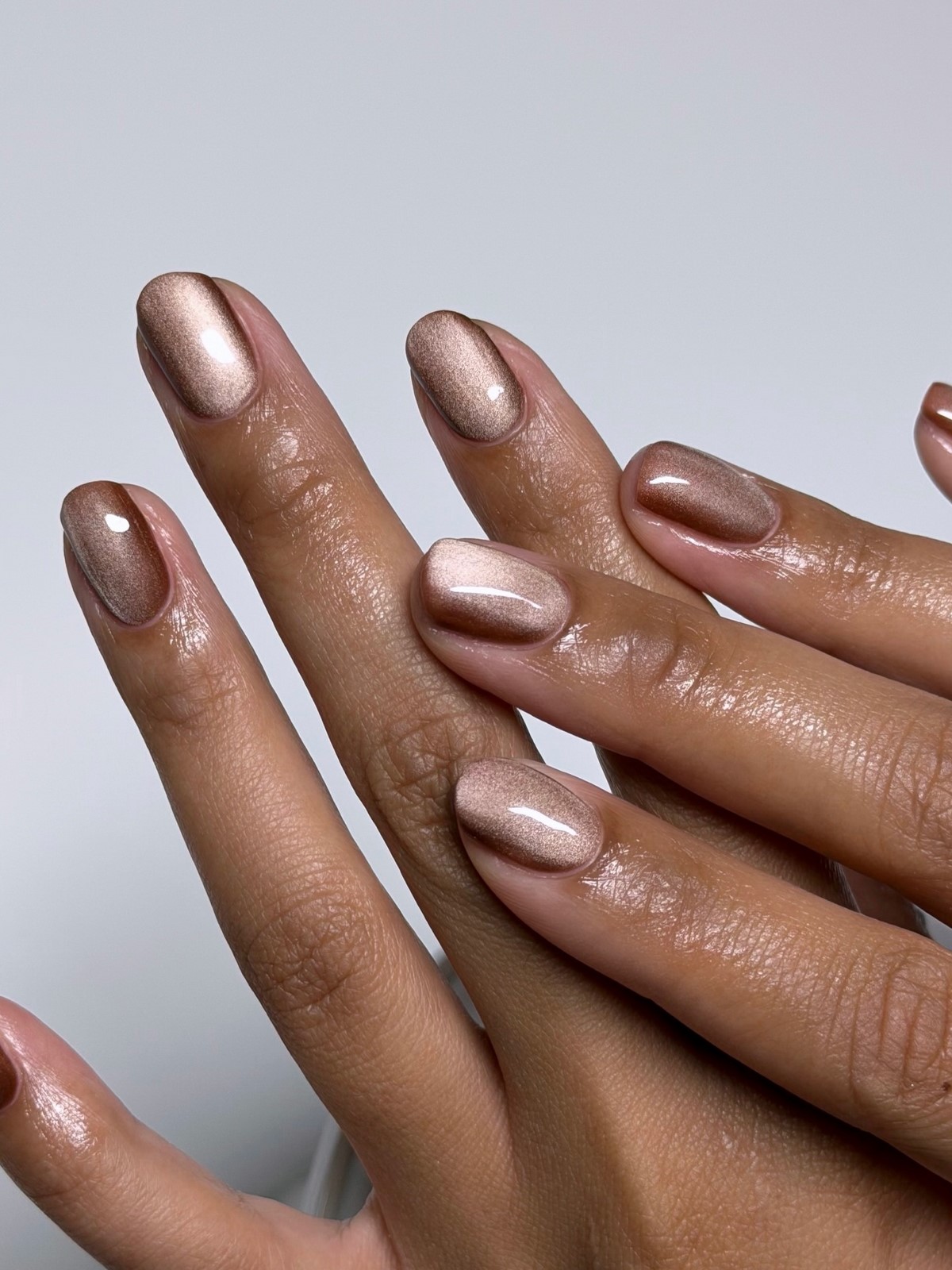 Ледяной маникюр: самый изысканный тренд этой весны