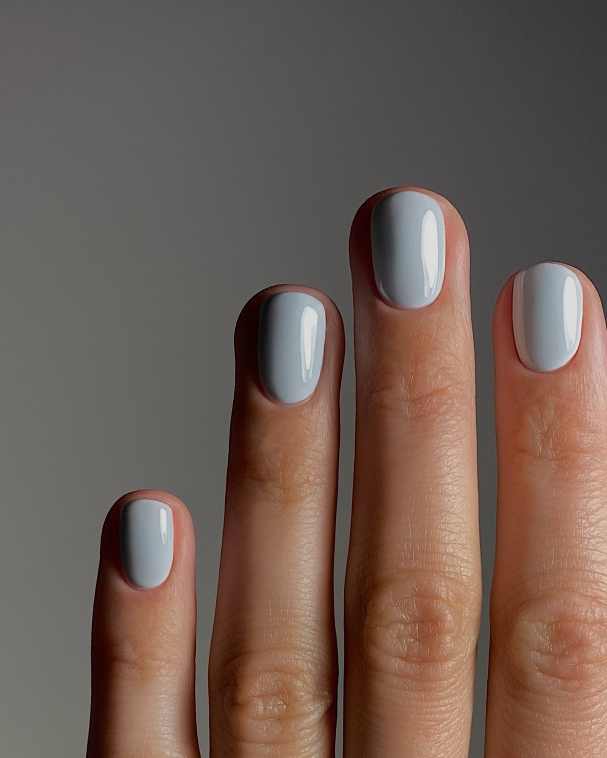 Ледяной маникюр: самый изысканный тренд этой весны