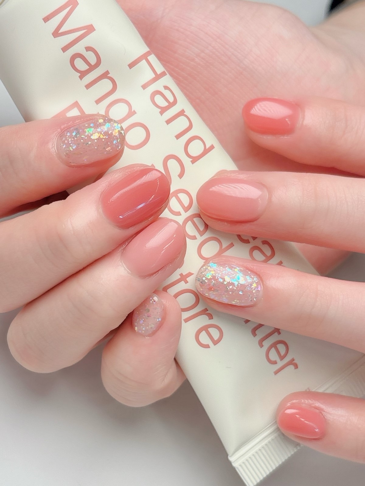 Желейный маникюр: секрет прозрачности, которая стоит дорого