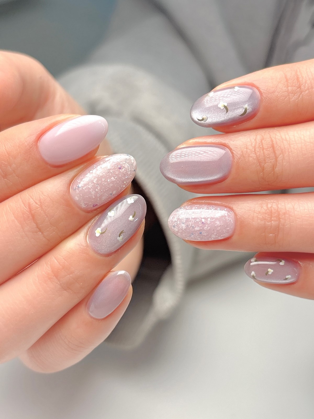 Маникюр с влажным эффектом: сияние, которое притягивает взгляд