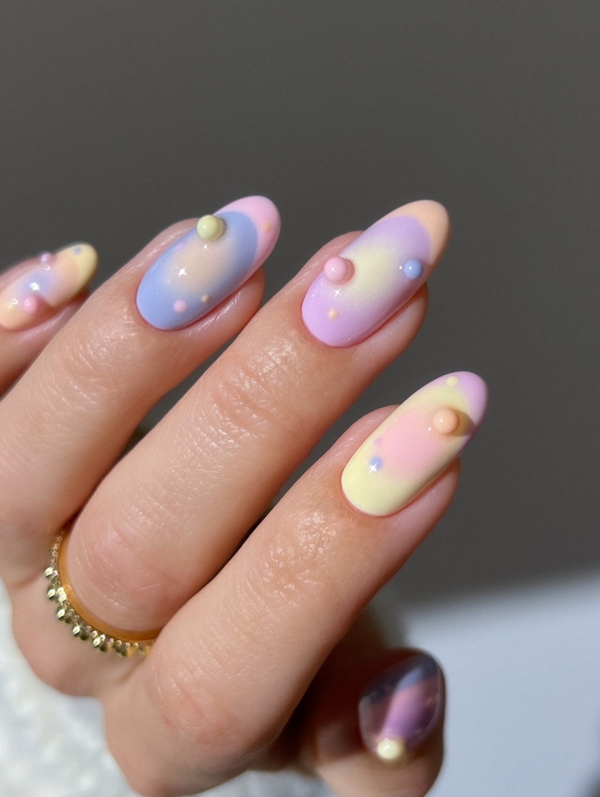 Пастельный маникюр весна 2026: идеи, которые влюбляют с первого взгляда