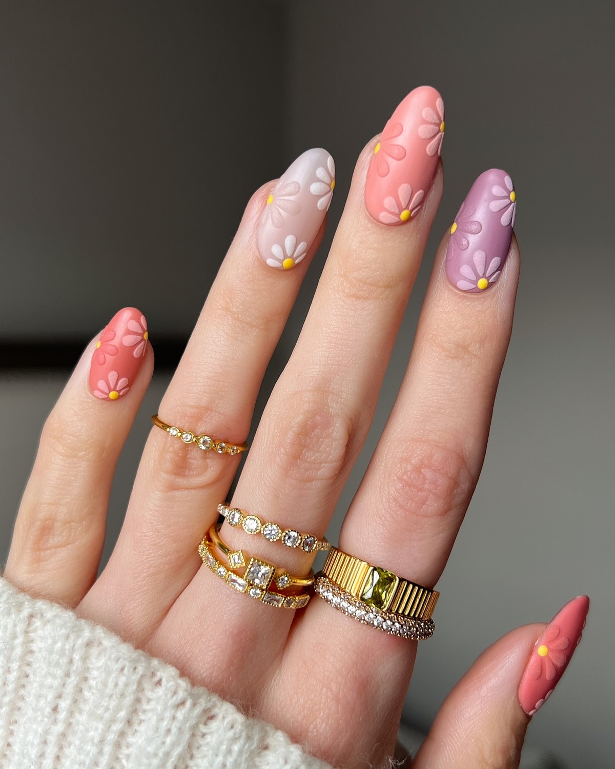 Пастельный маникюр весна 2026: идеи, которые влюбляют с первого взгляда