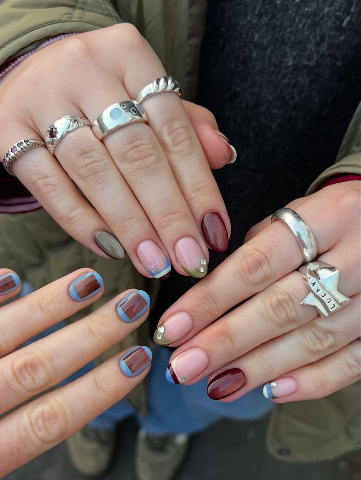 Весенний френч на апрель 2026: свежие формы вместо классики