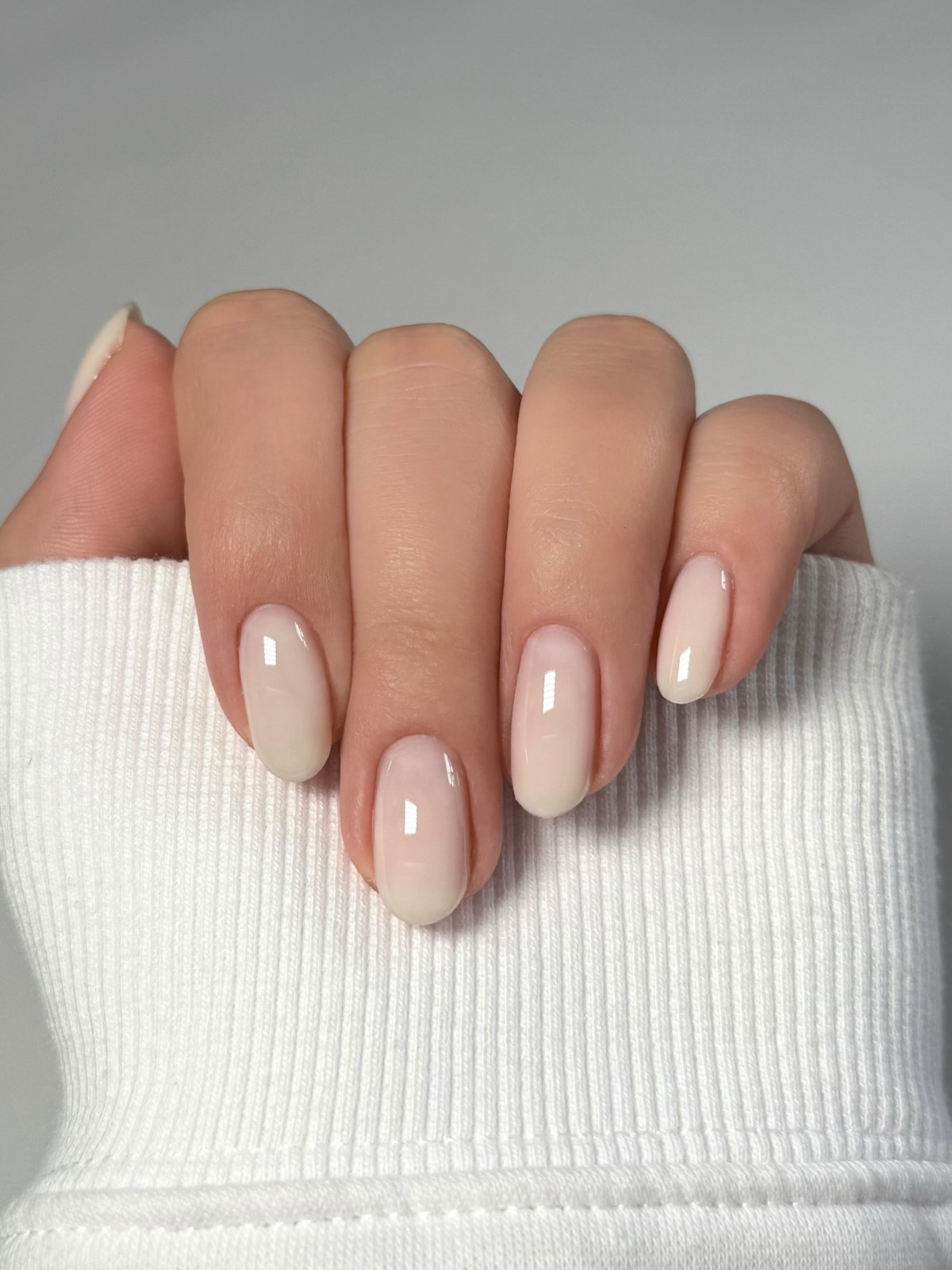 Маникюр 2026: 20 вариантов, которые выглядят иначе