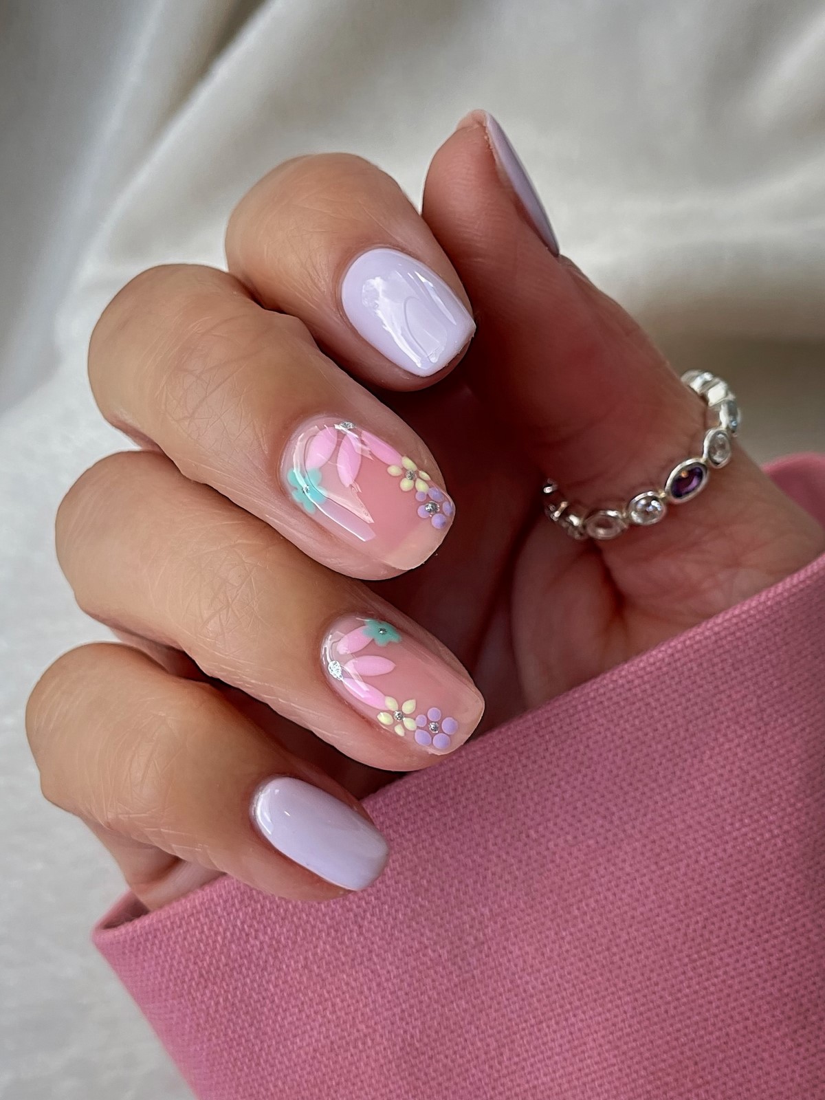 Маникюр 2026: 20 вариантов, которые выглядят иначе