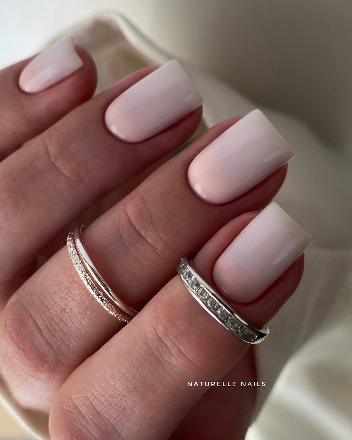 Маникюр 2026: 20 вариантов, которые выглядят иначе