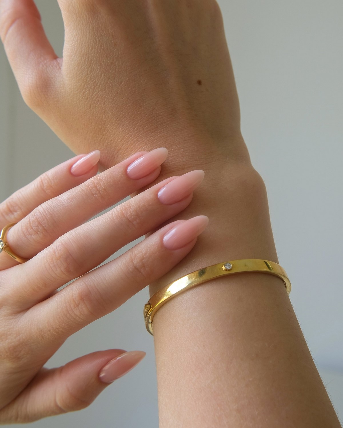 Маникюр 2026: этот оттенок резко вернулся — и теперь он снова в тренде