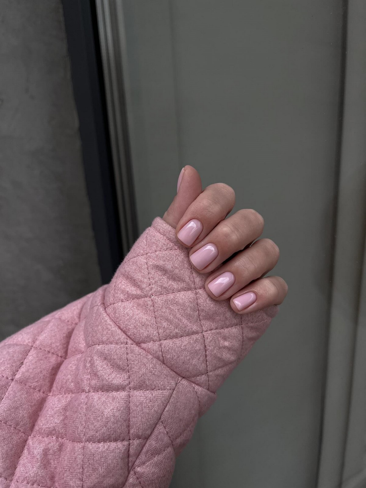 Маникюр 2026: этот оттенок резко вернулся — и теперь он снова в тренде