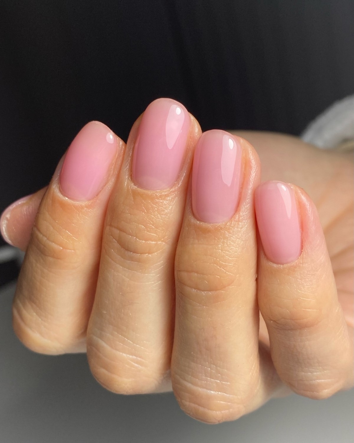 Маникюр 2026: этот оттенок резко вернулся — и теперь он снова в тренде